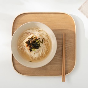 【韓國SSUEIM】VIZE陶瓷麵碗(大)-奶油白
